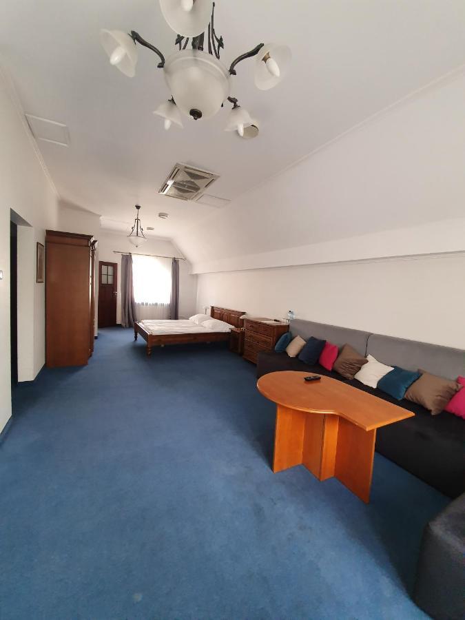 Apartamenty Viwaldi 埃尔布隆格 外观 照片